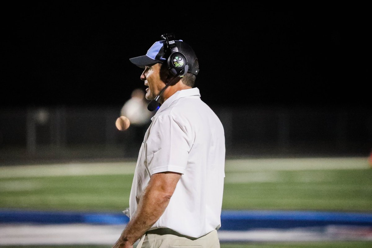 NewsomeWolvesFootball (@newsomewolvesfb) on Twitter photo Our head coach, Coach Turner has been nominated for Buccaneers coach of the week! Voting begins today at 10 am and ends Thursday 8/29 please go vote for our head man!
buccaneers.com/community/high… Our head coach, Coach Turner has been nominated for Buccaneers coach of the week! Voting begins today at 10 am and ends Thursday 8/29 please go vote for our head man!
buccaneers.com/community/high…