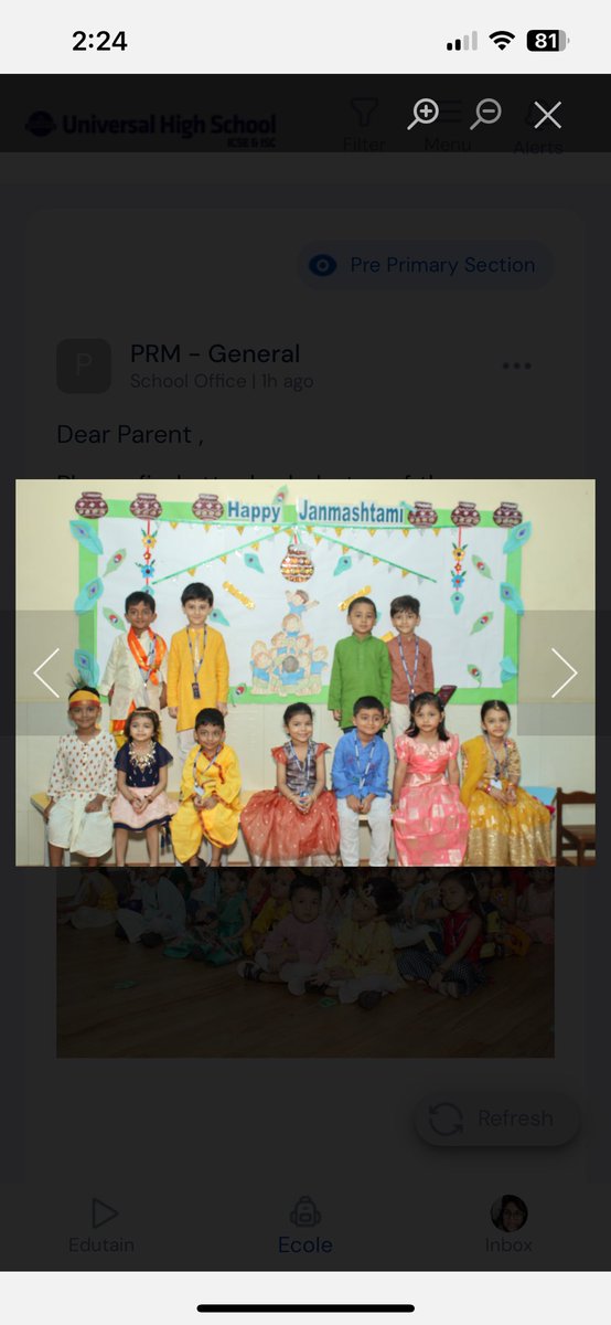 akkaonfire's tweet image. When you’re an introvert Krishna and have to forcefully smile for the photographer while being seated next to little girl who you haven’t interacted with the entire year because #introvertproblems 🤣😂