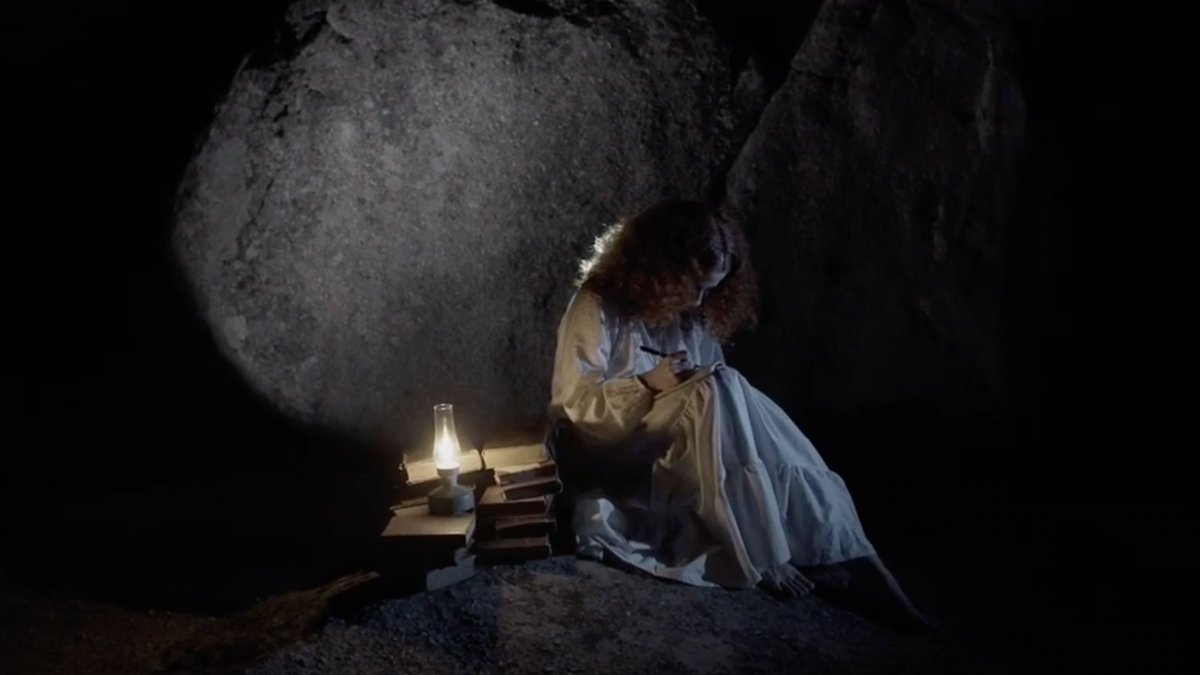 Fotogramas de ‘Nunca le pida que le diga la verdad’, single bonus que presenta la nueva banda sonora de @calizaminnelli para 'El gabinete del Dr. Caligari', la peli muda de 1920

La BSO se pone a la venta oficialmente en septiembre

Estreno en JNSP: tinyurl.com/hfrtxhzc