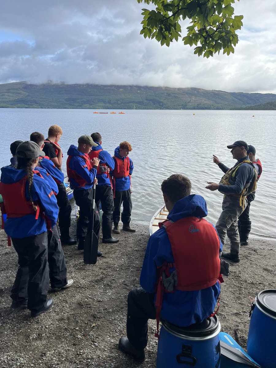 Gold practice expedition on Loch Lomond - day 1. <a href="/official_DHS/">Dalkeith High School</a>
