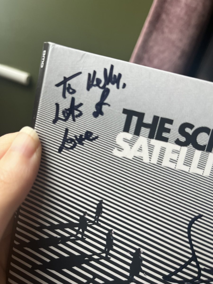 kelly_anne__'s tweet image. I’m obsessed😍 @TheScript_Danny @thescript thank you @BanquetRecords 🖤 #ScriptSatellites x