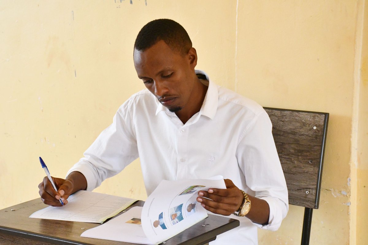 SU_NgomaCollege's tweet photo. Today, August 27, 2024, The official start of the election for the #GuildCouncil 2024 - 2025 (RP Ngoma College Student Union committee) Voting is now open from 8:00 AM to 3:00 PM. The election commenced with our Guild President @MucyoNoe casting his vote. https://t.co/MWdhVHoiuh