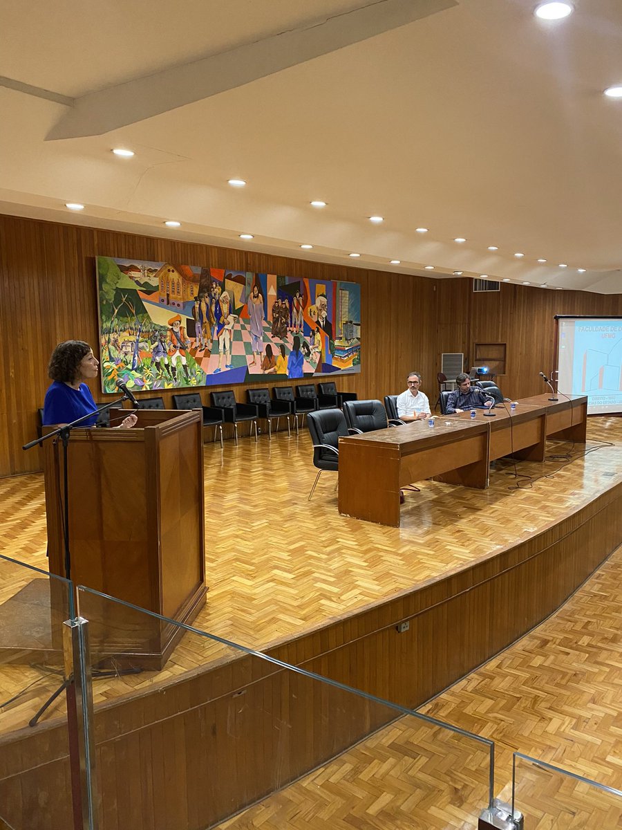 ICONâ˘S Brasil (@icon_brasil) on Twitter photo First day of ICON-S Brazil was a huge success, with 230 registered participants! <a href="/AileenFKavanagh/">Aileen Kavanagh</a> and <a href="/Bustamante_TdR/">Thomas Bustamante</a>, chaired by VirgĂlio Afonso da Silva, after the opening, started our seminar! <a href="/ICON__S/">ICONâ˘S</a> First day of ICON-S Brazil was a huge success, with 230 registered participants! <a href="/AileenFKavanagh/">Aileen Kavanagh</a> and <a href="/Bustamante_TdR/">Thomas Bustamante</a>, chaired by VirgĂlio Afonso da Silva, after the opening, started our seminar! <a href="/ICON__S/">ICONâ˘S</a>