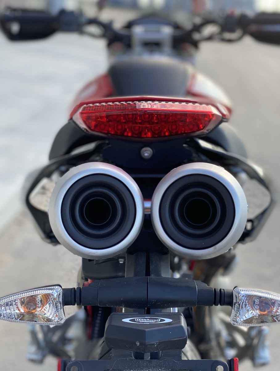 BRSport1000's tweet photo. Ducati Hypermotard 1100s
#tailpipetuesday #2wheeltuesday
giddy up! https://t.co/q43fi1Ja0W