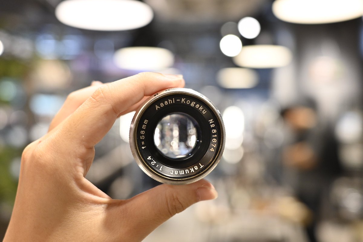 スタッフSです✨ Pentax Takumar 58mm F2.4 (M37)が入荷しています