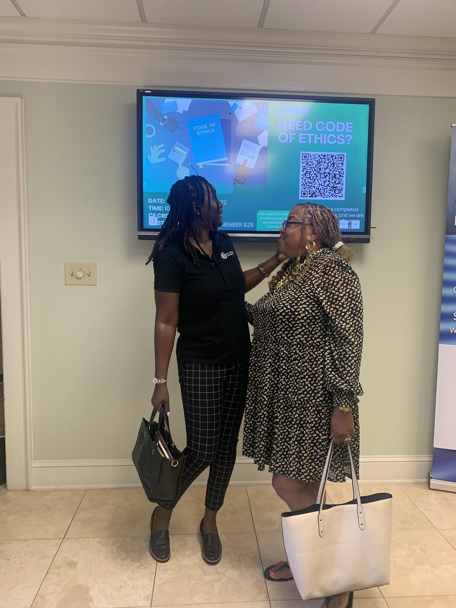 Shedonna's tweet photo. After our Board of Director’s meeting with Dekalb Realtor’s YPN Chair Adriane Fonville discussing game night! Who’s Ready? #DynamicDekalbRealtors #IminwithYPN #ThatswhoweR #VisionRealtyGroup https://t.co/XmU2Au4KOW