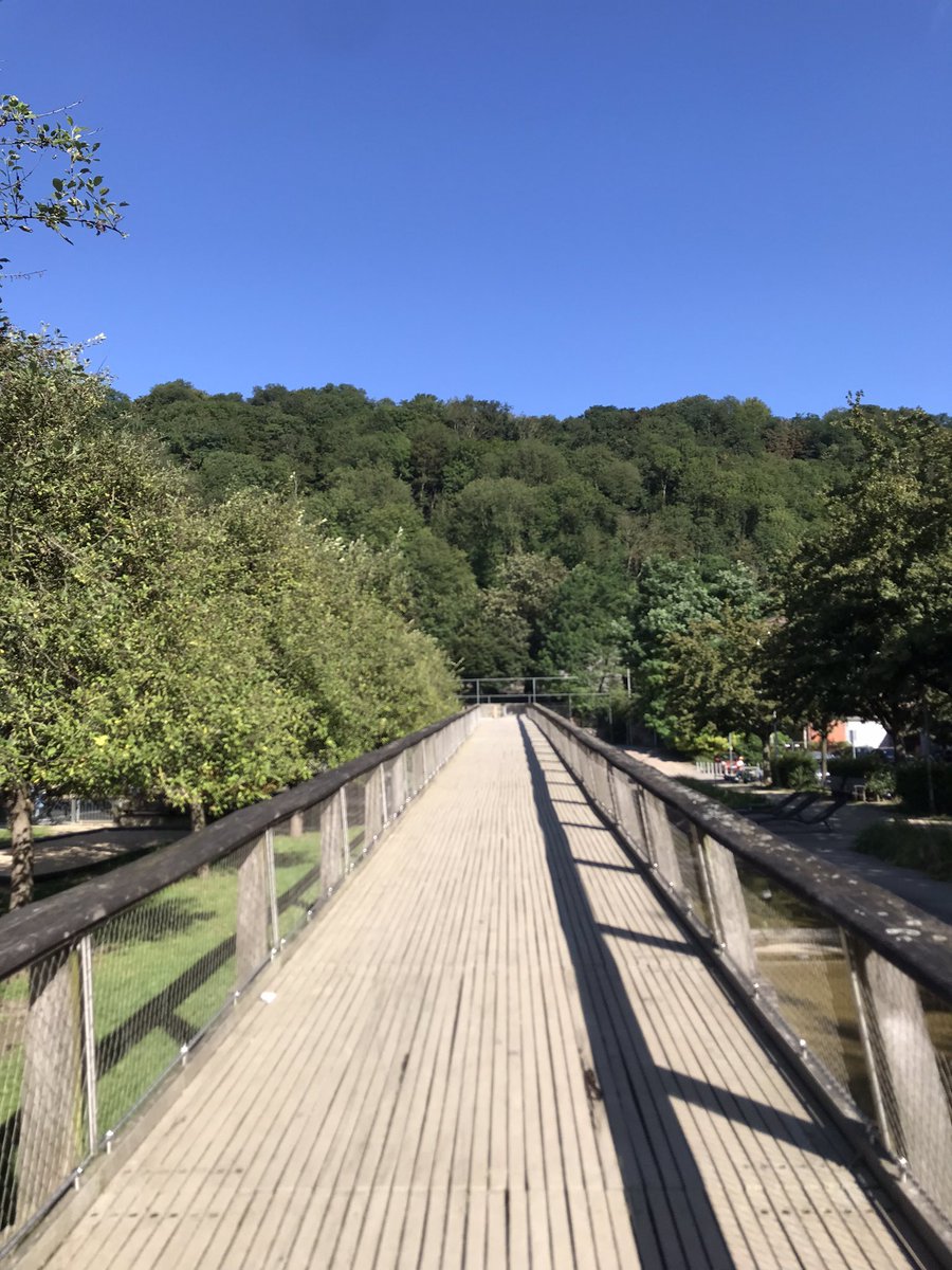 rukundo_vi's tweet photo. Parc Saint Léonard de #Liège https://t.co/d6gBjMrOZz