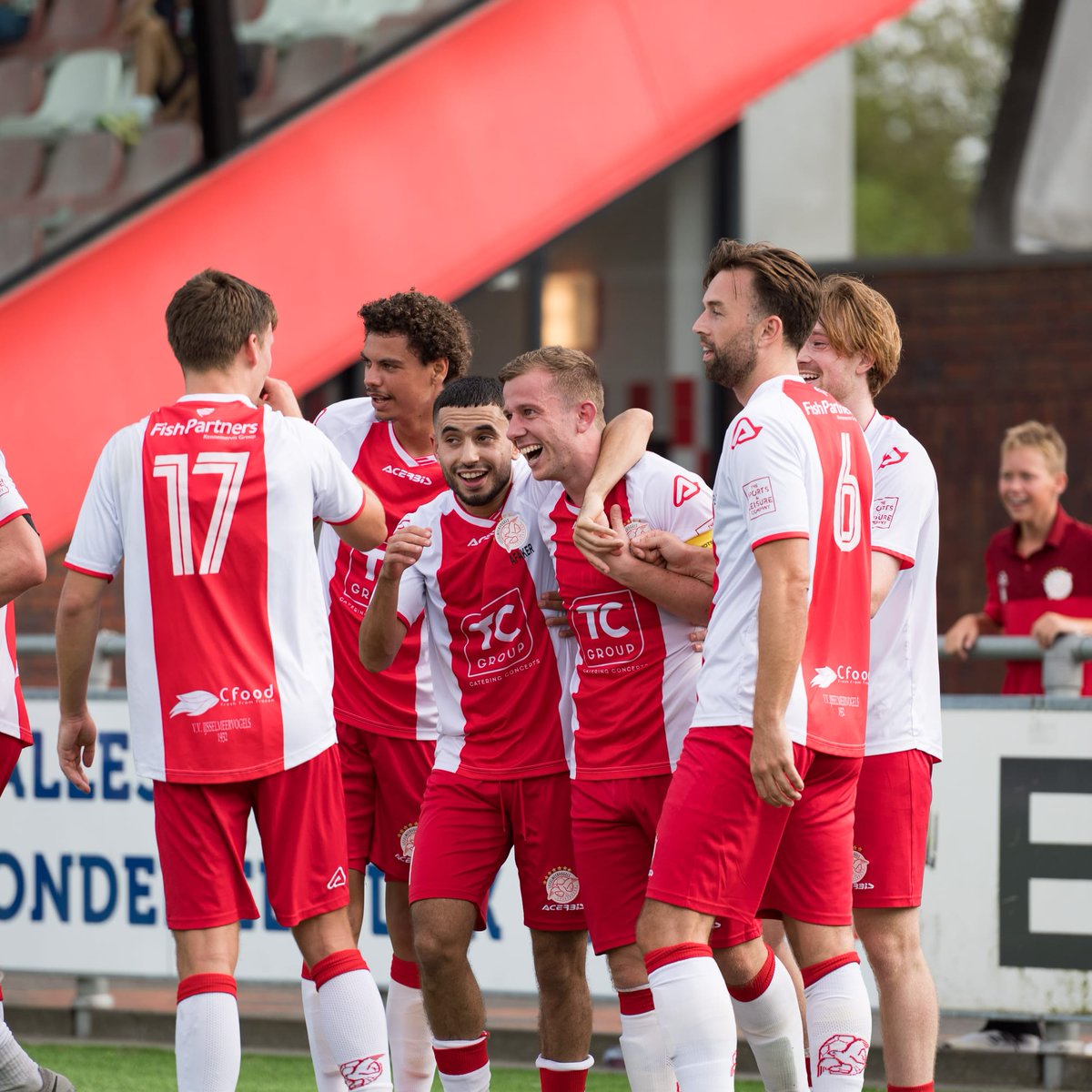 VVIJV's tweet photo. #IJSSPO | IJsselmeervogels won de tweede wedstrijd van de competitie met 3-1 van Sportlust '46.
Lees hier het wedstrijdverslag ππ»
https://t.co/HYndcNbKOr https://t.co/rUKFzkfdry