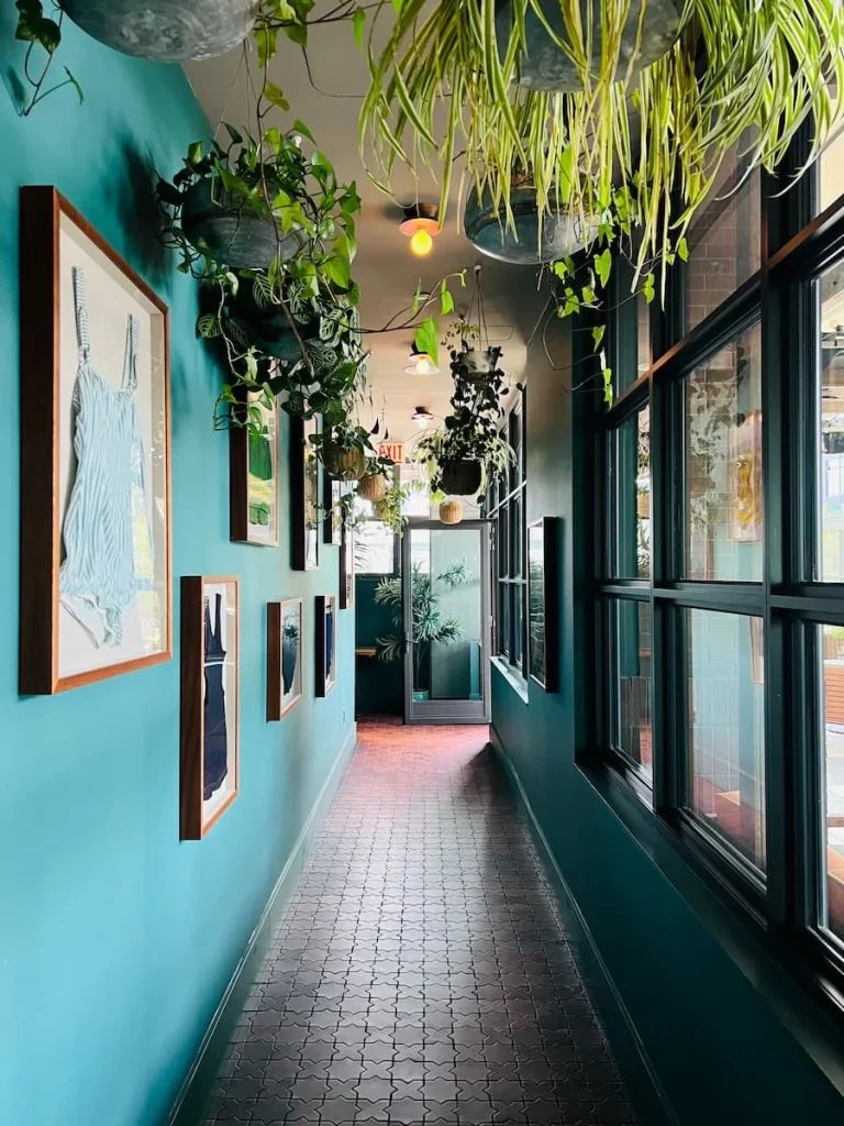 be_lavie's tweet photo. Check out this this guide of how to visit Chicago #sustainably
#chicagoguide #travel
https://t.co/PUHWqbGloT https://t.co/e7Cpmv10uE