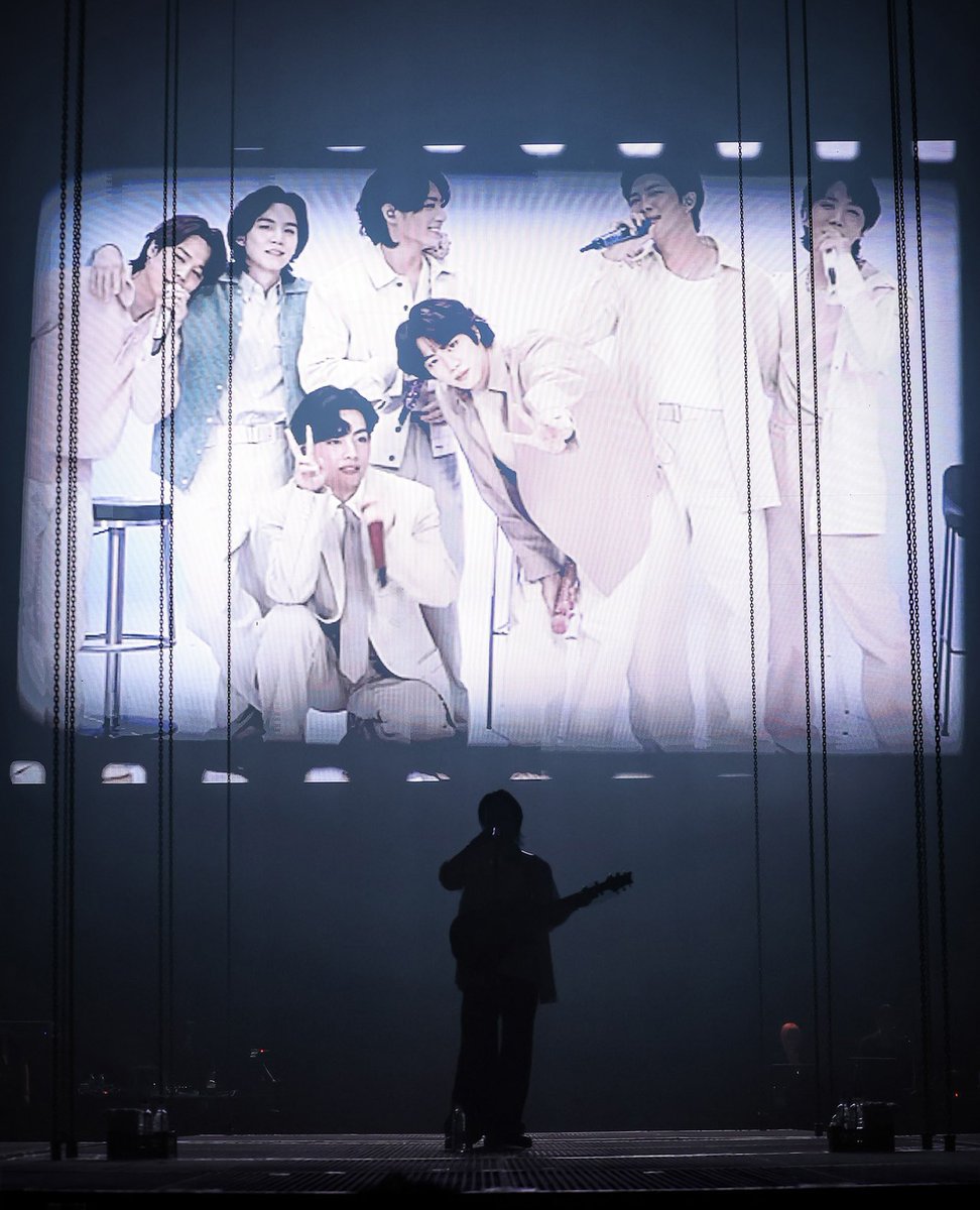 AlineMiguel's tweet photo. Suga, You have NOT disappointed me at any time.
Keep your mind and heart at peace, let us continue to support and love you without judgment.
LIVE EVERY DAY WELL AND HAPPY. Thank you for everything you have done, do and will do for all of us.
I LOVE YOU.
#BTSis7 
#WeLoveUSuga https://t.co/vfwiXAhfQl