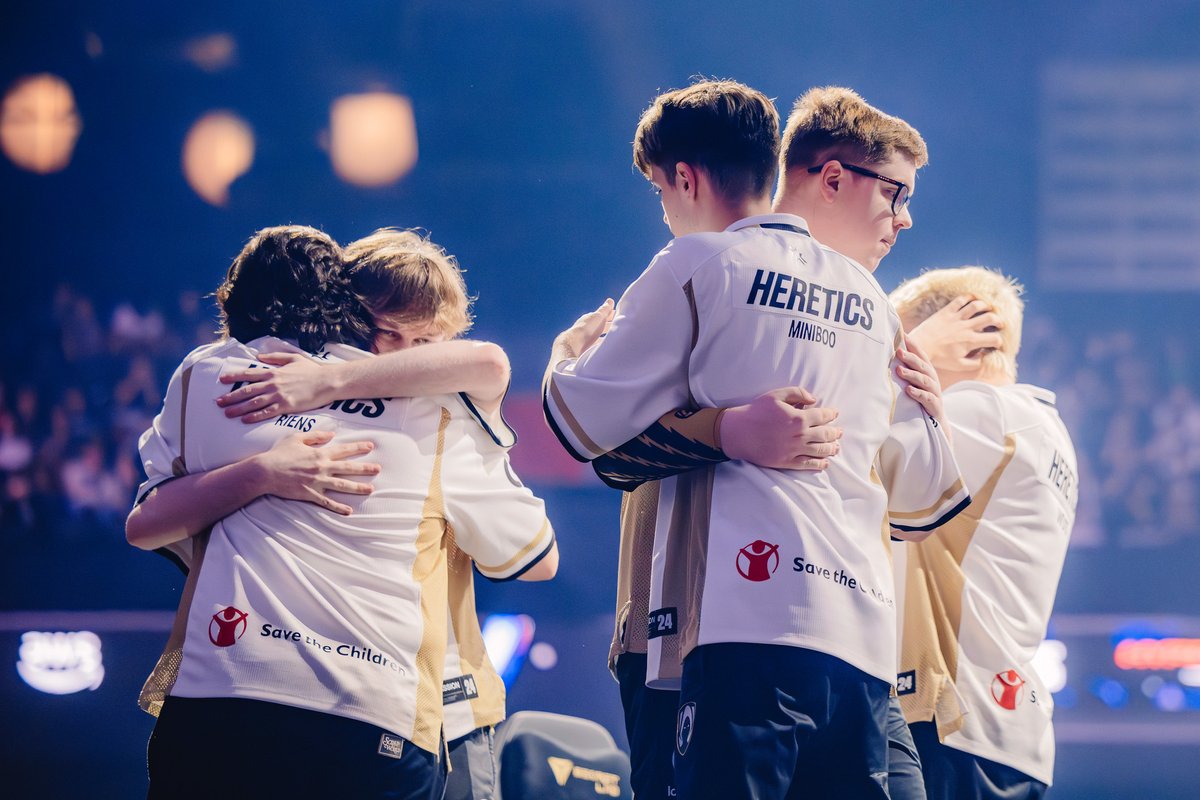 redbullgaming's tweet photo. What a run. We're proud of you, @HereticsVal! 🤍 #VALORANTChampions https://t.co/BY8sUnfCXl