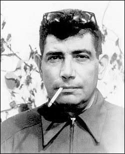 On this day in 1904, the Jewish-Moravian Austrian-American director Edgar G. Ulmer was born. He co-directed Menschen am Sonntag with Robert Siodmak and he worked with Murnau in the USA on Sunrise: A Song of Two Humans in 1926.