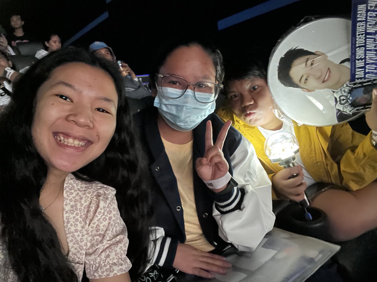 4dinolee's tweet photo. had a blast on yesterday's event! thank you so much @SVTilo 🫶❤️✨ 

see you soon our 13! @pledis_17 

@onesunchwe @jjen_woo https://t.co/vKCquHbk9o