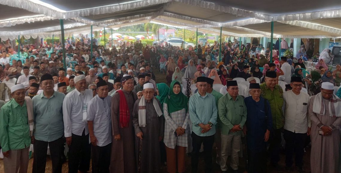 Ribuan Warga Kelayu Nyatakan Dukungan untuk Ummi Rohmi dan Musyafirin dalam Pilgub NTB 2024 dlvr.it/TCLtH0 #lopermedia #loperberita #loperkoran #korandigital #loperdigital #loperonline