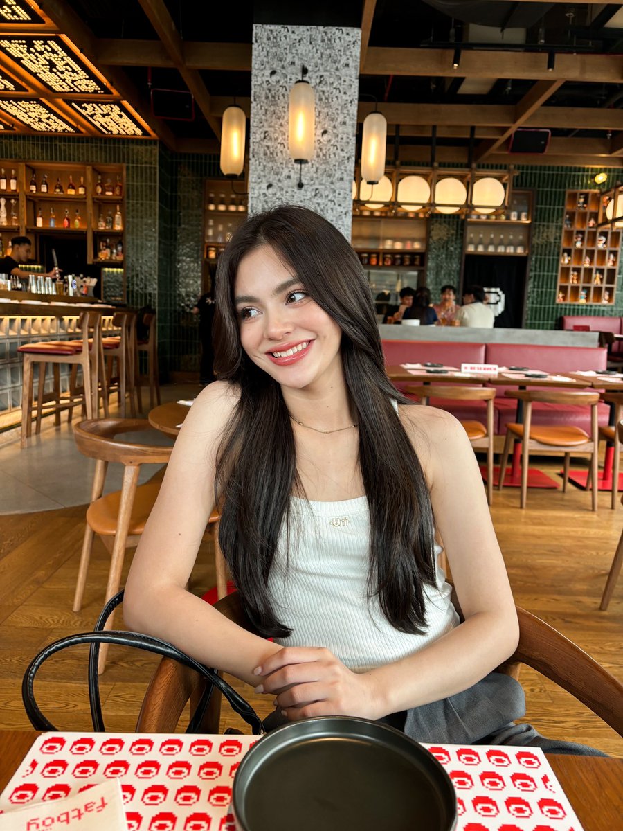 Marissa Lloyd tweet media