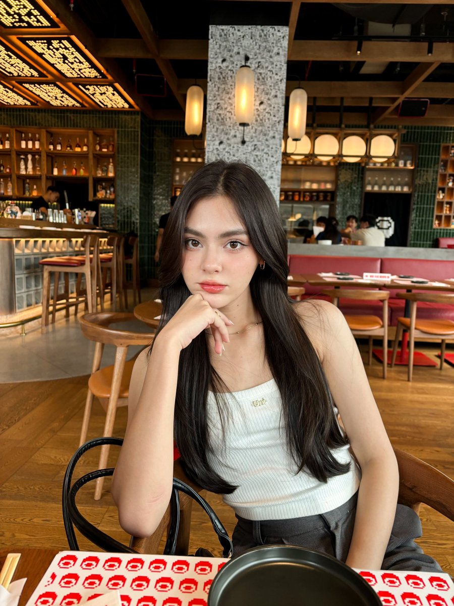 Marissa Lloyd tweet media