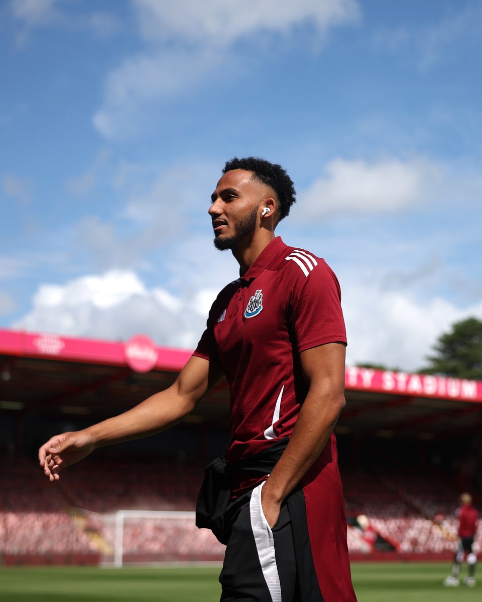 Newcastle United tweet media