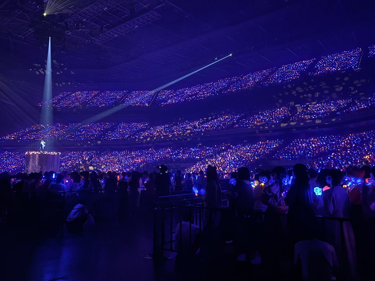 intention_staff's tweet photo. 『うたの☆プリンスさまっ♪
ST☆RISH LIVE STAR TREASURE
-MOONSHINE-』に #鈴村健一 が出演いたしました。

ご搭乗いただいた皆さま、
誠にありがとうございました✈️

Blu-ray&amp;DVDの発売が決定しました！
"うた☆プリでしか得られない栄養"を
何度でも摂取してください✨

#うたプリST #STライブ https://t.co/OsPtc9xyRW