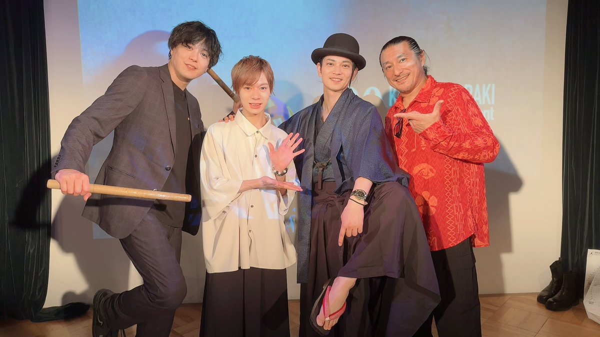 trampshunya's tweet photo. あらけんさんイベント！！
ご来場ありがとうございました！！

出会ってからもう9年くらいになりますが、
あらけんさん達、お兄さん方のおかげで
私もすくすく育っております笑

あらけんさんと、しげ美さんとは刀ミュ稽古でまた会いますね！
会えるの楽しみにしてます！！

ひろくんはぜひまた一緒に神社行きましょう👍笑

今日も楽しかったです！！
あらけんさん、
おめでとうございました！！