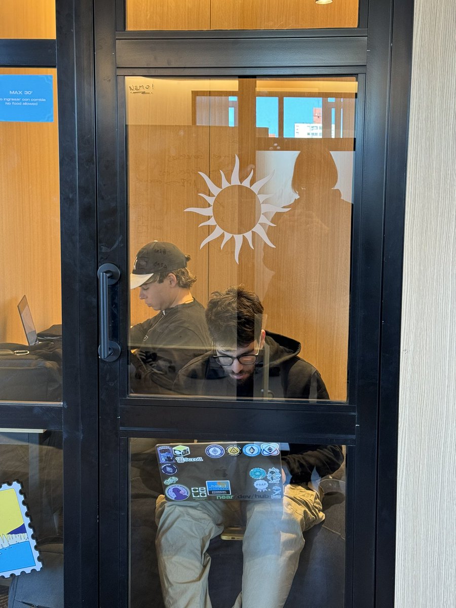 alephhackathon's tweet photo. // Over 50 projects submitted &amp; more than 250 participants hacking! 💻🔥

Incredible turnout! Congrats to everyone for bringing the heat to the Aleph Hackathon. https://t.co/gOo7137Oko