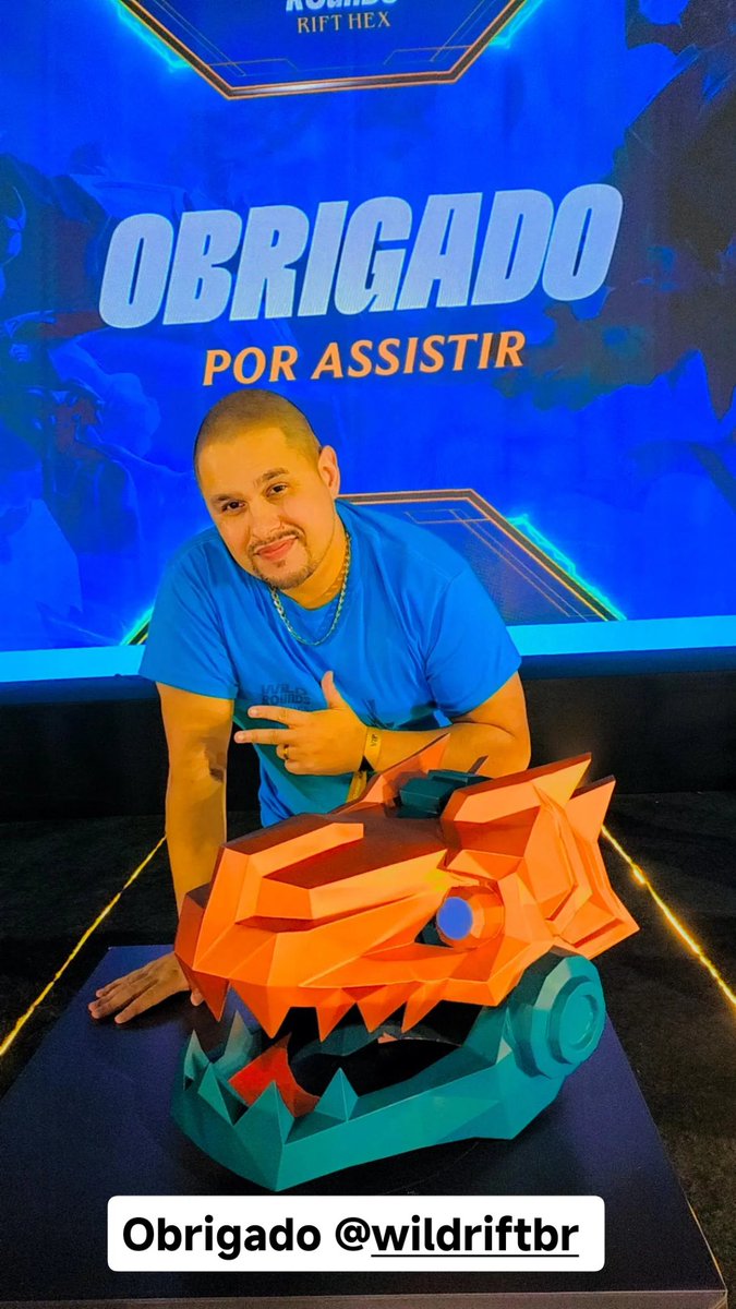 Eu tô tão,tão feliz de ser parte disso😍
Mais um evento lindo entregue pra Riot, uma experiência maravilhosa ao lado de gente talentosa demais! 
Mt obg por cada palavra,elogio e carinho dado no chat a mim comunidade do <a href="/WildRiftBR/">League of Legends: Wild Rift</a> é um prazer narrar e poder trazer emoção pra vcs!