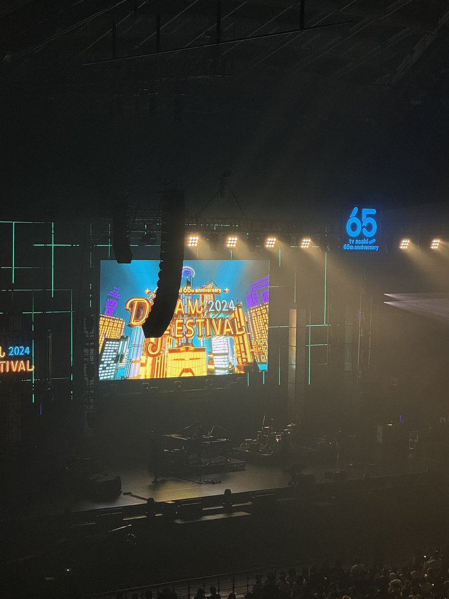 初ライブぷれみぃさんに連れてってもらった〜✌️✌️

Vaundyどハマりした〜❕
最高🤩ありがとう🔥

#ドリフェス
#Vaundy