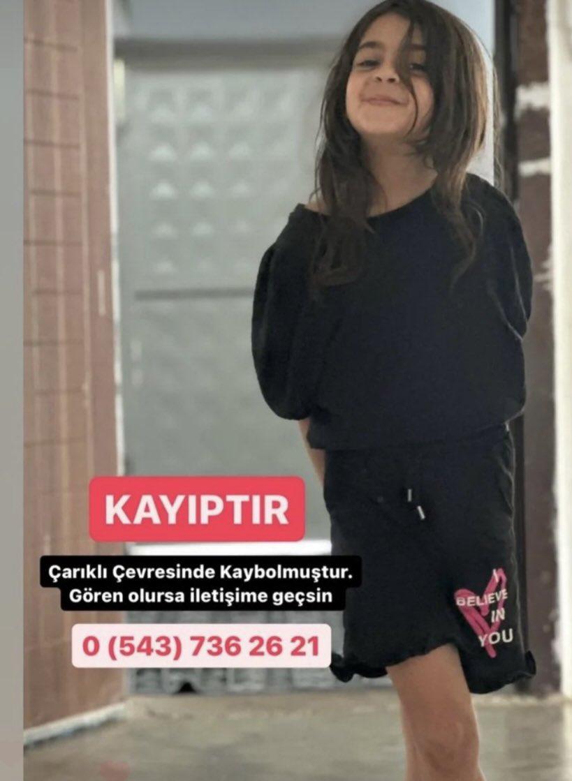 #NarinGünarNerede

Diyarbakır’ın Bağlar ilçesinde yaşayan 8 yaşındaki Narin Güran kayıp!

Kız çocuklarıyla ilgili olanları düşündükçe dolu dolu cümlelerle twit atmamak için zor tutuyorum kendimi!

Umarım düşündüğümüz gibi olmaz
Umarım bulunur🙏

#NariniBulalım 
#NariniBulun