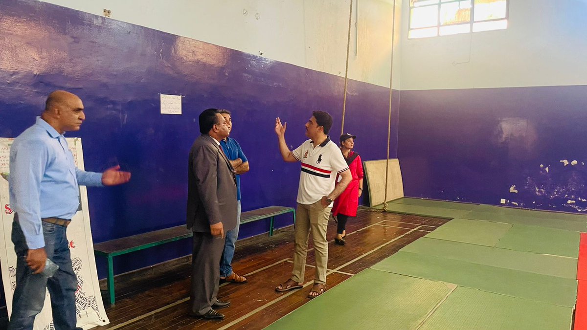 Director General, PSB visited PSB Coaching Centre in Lahore today to inspect sports facilities. During his visit, he met with its staff to discuss maintenance and utilization of facilities, emphasizing their importance for development of athletes &amp; promotion of sports in region.