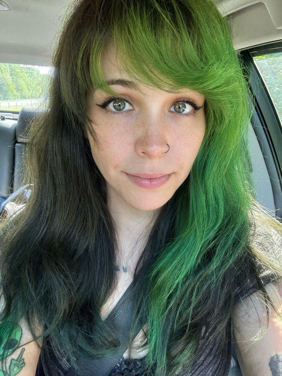 🦇 Jaclyn 🦇 tweet media