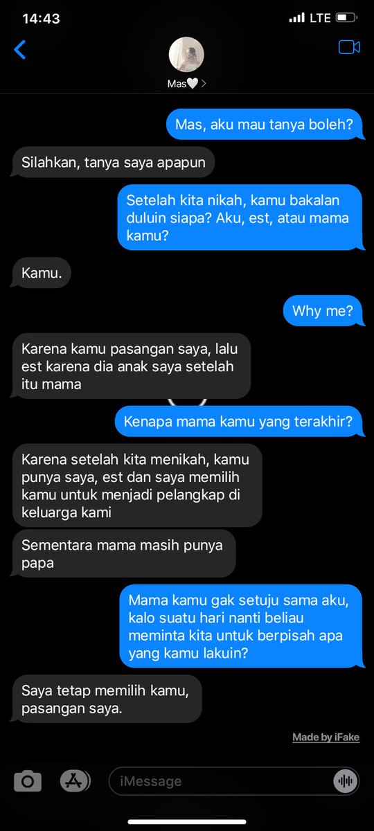 byunaizzy's tweet photo. Chanbaek local au!

What if pernikahan mereka..

From this.                                  To this. https://t.co/D96DeCUjI0