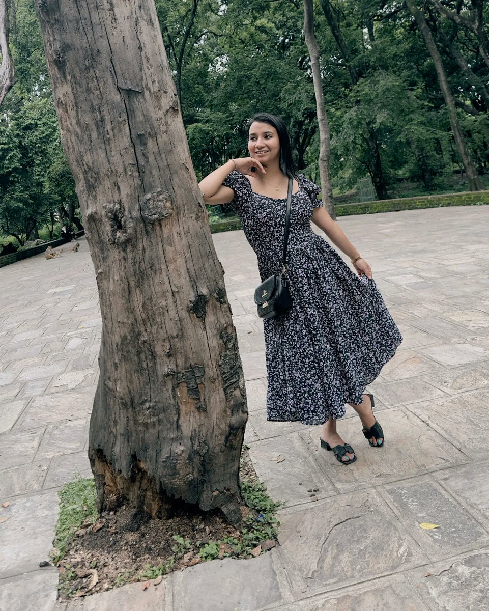 ये रंग है, वो रोशनी है
तुम्हारे पास दोनों लाऊँ