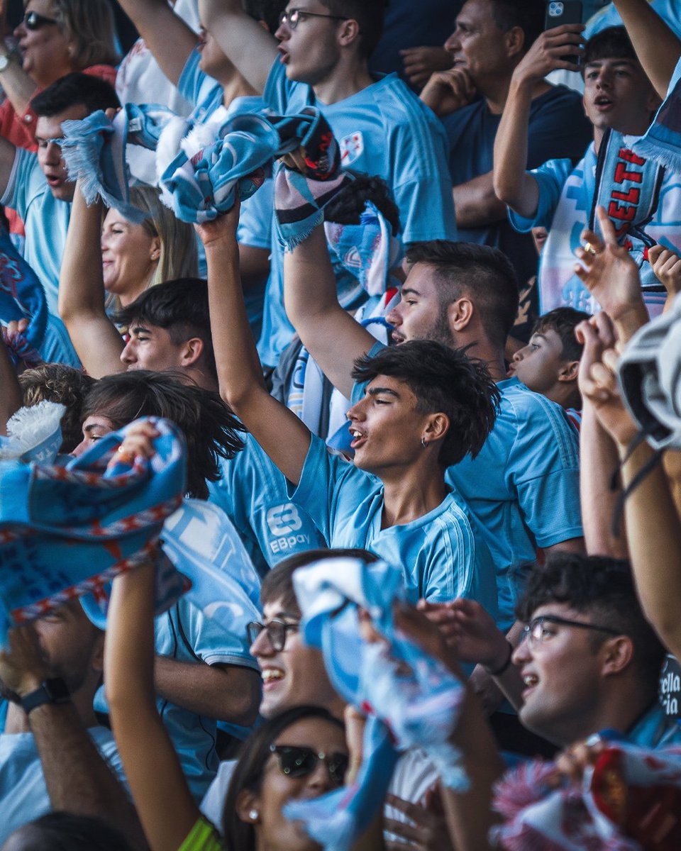 RCCelta's tweet photo. 🍴 𝗠𝗘𝗡𝗨́ 𝗗𝗘𝗟 𝗗𝗜́𝗔 𝟮𝟱.𝟬𝟴.𝟮𝟬𝟮𝟰 🍴

🏃 Entrenamiento previo al #VillarrealCelta
🗣️ Rueda de prensa de Claudio Giráldez
📜 Lista de convocados
🩵 Estreno liguero del #CeltaFortuna

Fuera de carta les recomendamos la especialidad del chef. Un #InsideRCCelta del #CeltaValencia para chuparse los dedos... 😋