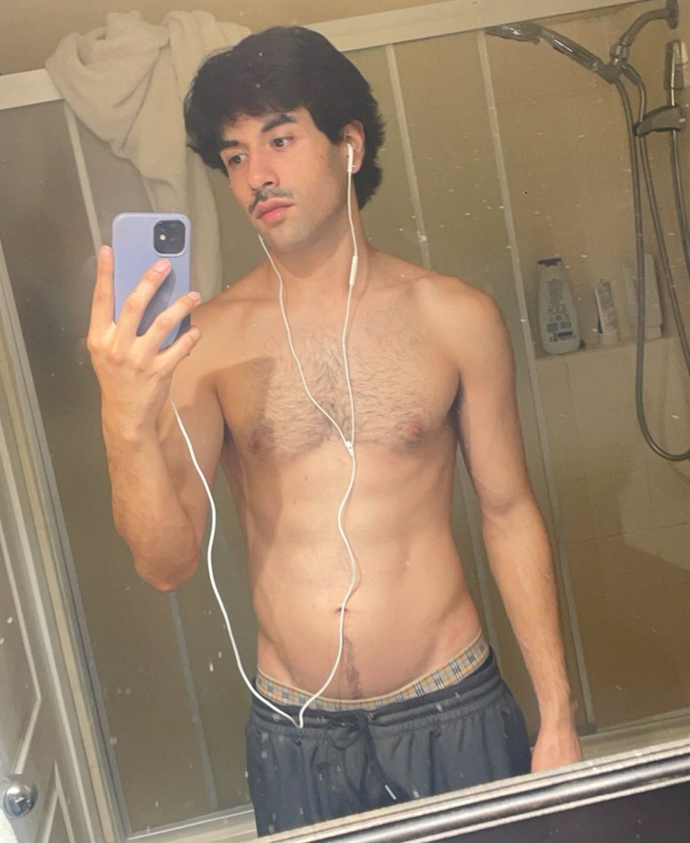 acquaintf8's tweet photo. I trained my twink pouch today https://t.co/vvilMyhrsy