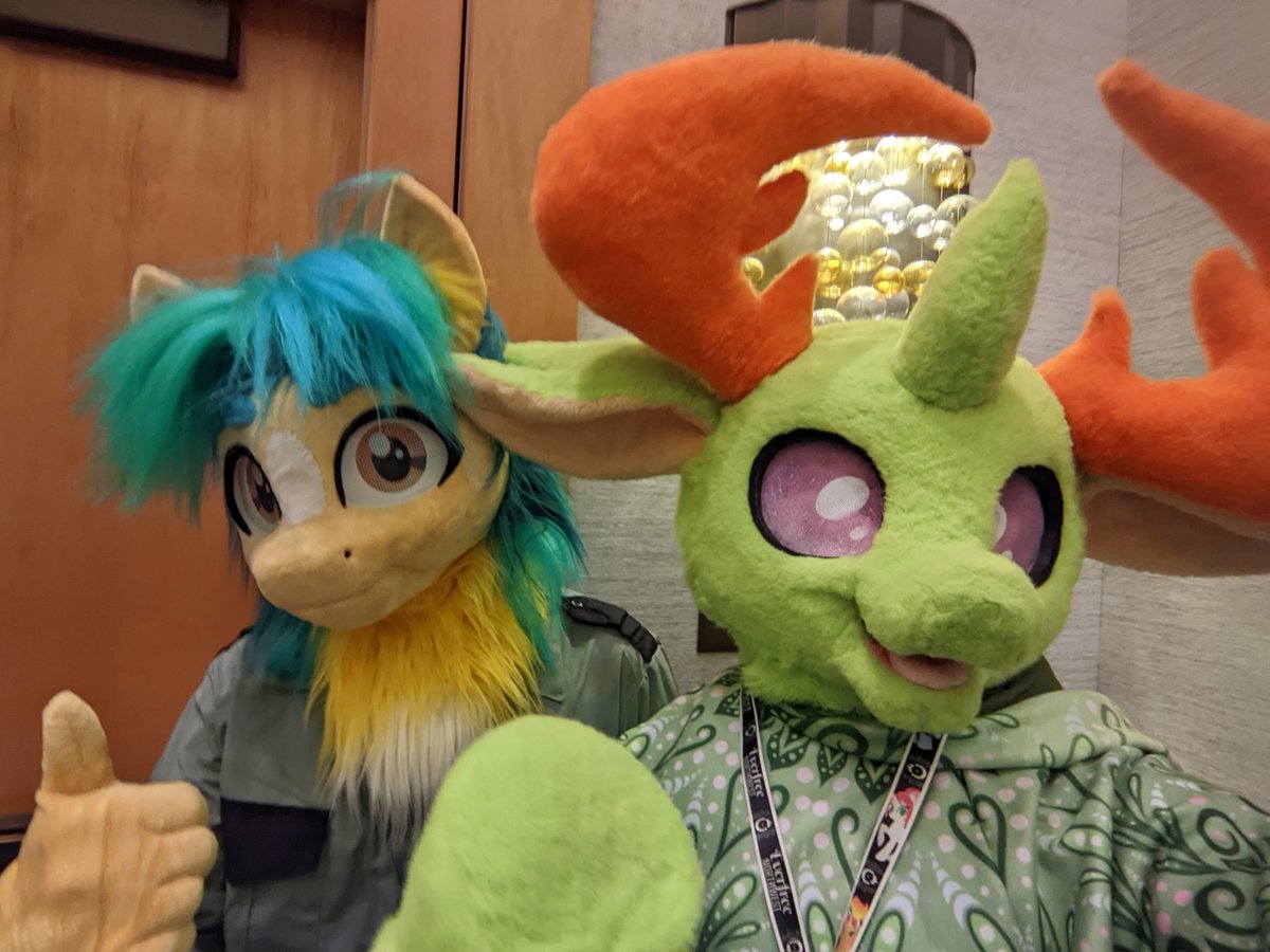 Hanging out with <a href="/SheriffHitch/">Hitch Trailblazer🔜PVCF</a> at #EFNW2024