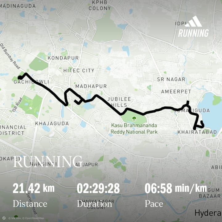 GirirajHarsola's tweet image. The last 3 days have been very exciting in the Hyderabad marathon event. 2 days of full support to the Hyderabad marathon expo and today managed to finish my 3rd consecutive half marathon on tired legs on the toughest road route. 
#running
#RunForFun
#Runnersoftwitter