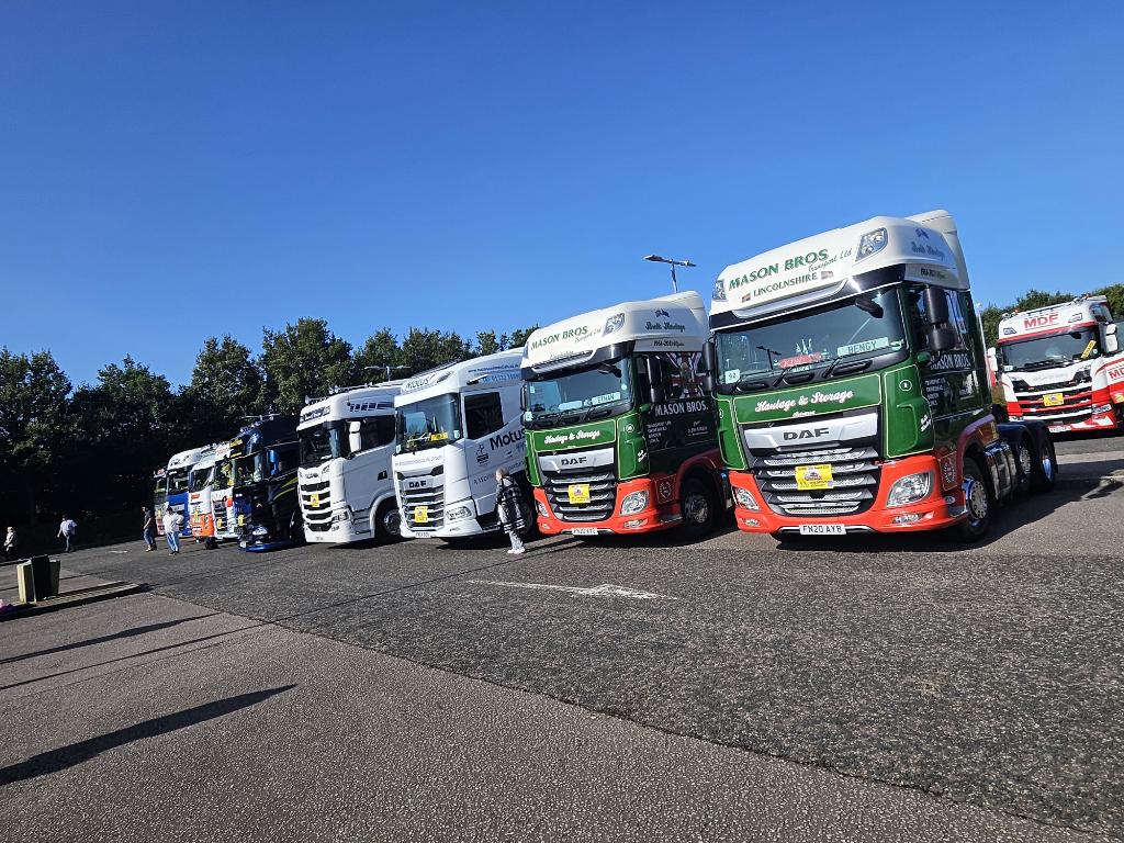 ECTC_Charity's tweet photo. Getting ready to hit the road! #childrensconvoy https://t.co/wlJhtqjTrL