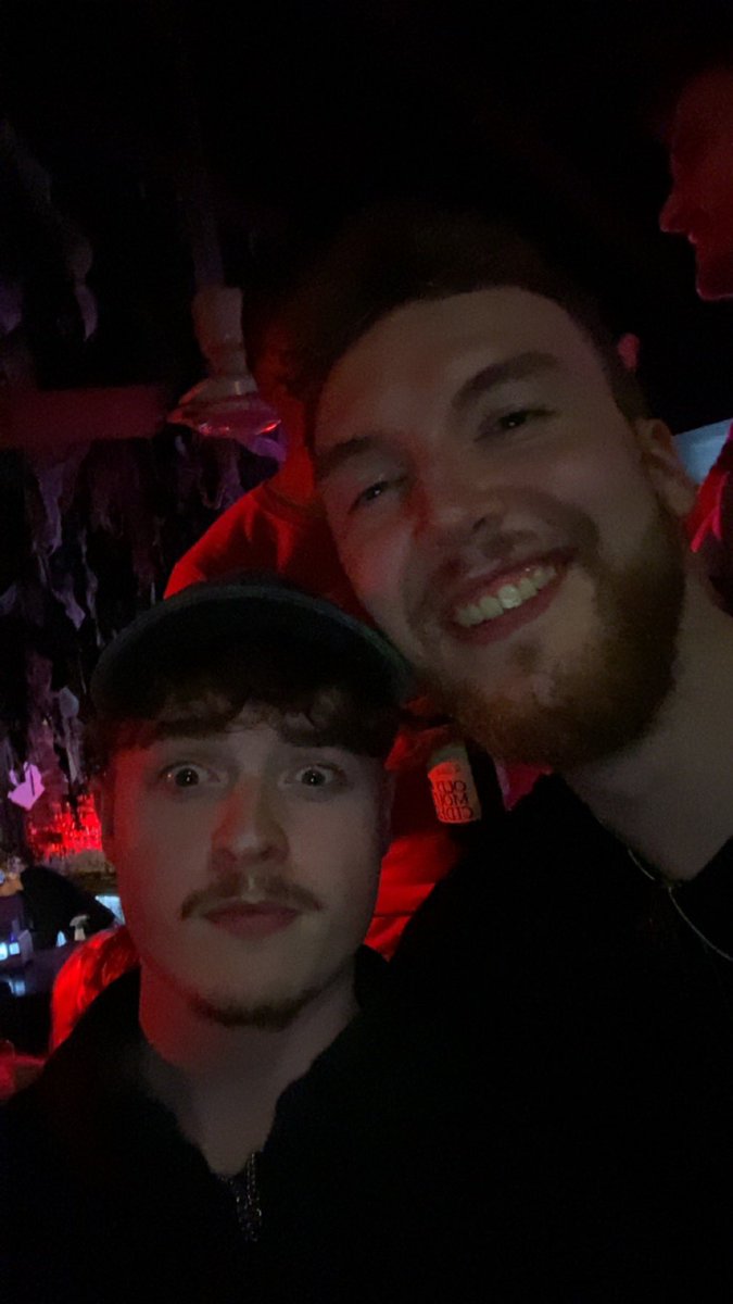 seineyt_'s tweet image. Didn’t get many photos, but was a blast meeting everyone❤️