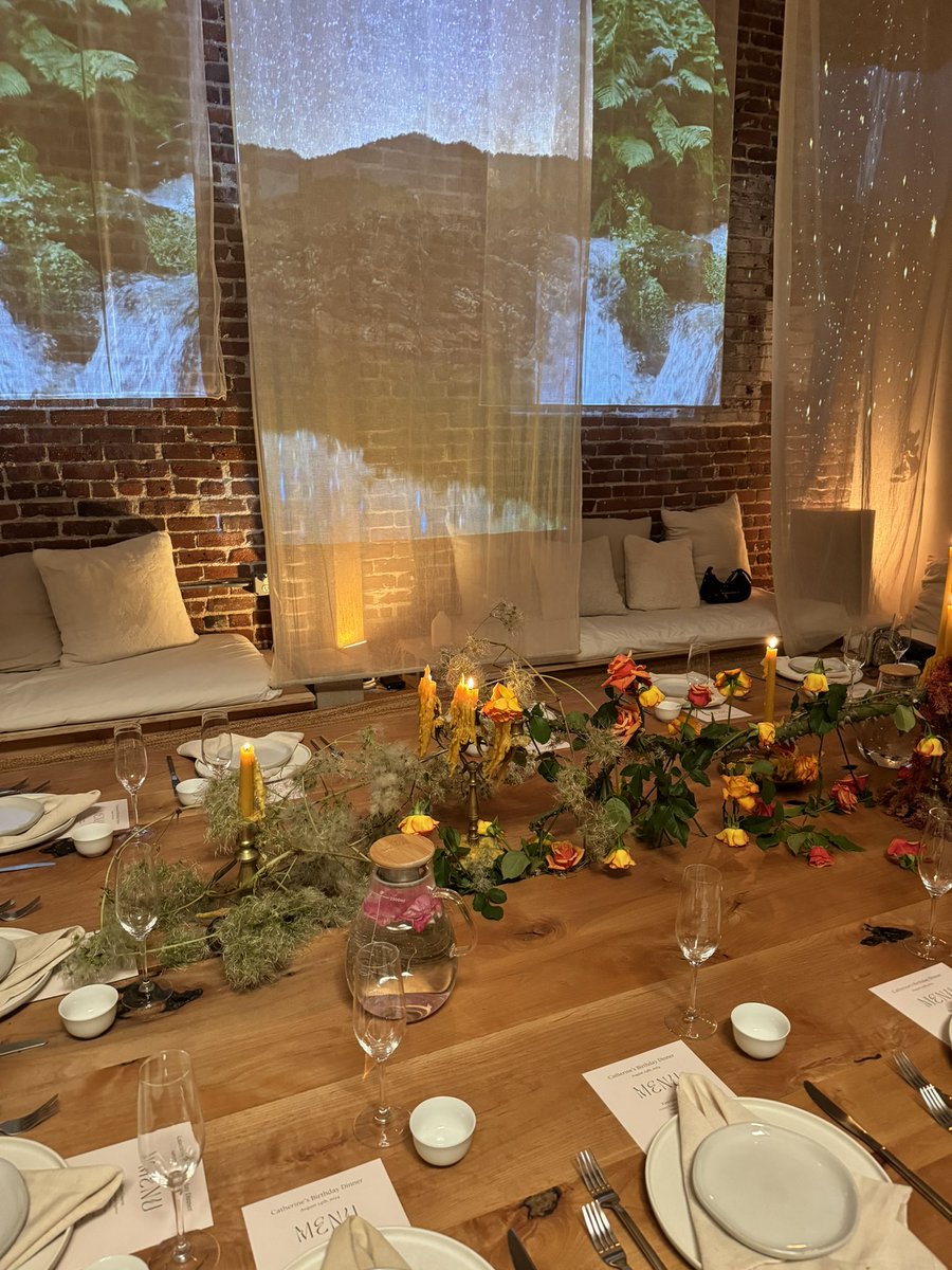 YesJulz's tweet photo. Tea Party 🤗🫖🌸

https://t.co/Os2NxM6qOC https://t.co/GbxOvSWck6