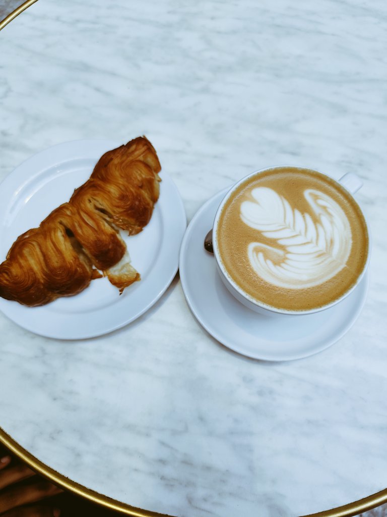 Mustious7's tweet photo. Coffee Collective - worth the find ✨ https://t.co/UQx7Daqj23