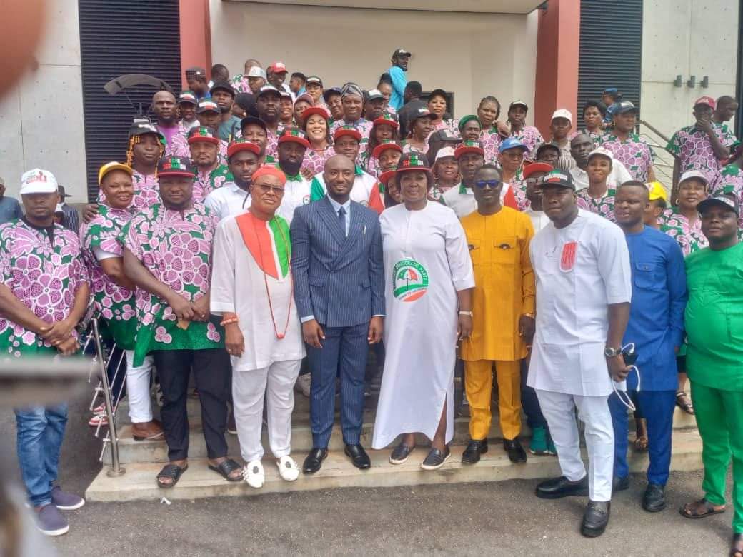 exquisiteOG's tweet photo. One incredible Year!

It is 1 year today since I was appointed to serve as Honourable Commissioner in the Edo State Government.

It has been a privilege and an honour to serve and I'm grateful for it. It has also been terrific and challenging also.

At the beginning, I really had no idea how I was going to adjust into this new office, though I had almost a decade experience as a public servant, this was a different arena altogether and i was committed to excelling regardless.

I also knew a couple of people were abit suspicious of me but I knew they were gonna fall in love with me in no time. 

My mind was made up; I was coming home to contribute to the development of our State and do my best while at it. 

One thing the Governor said to me before I got hired was paramount. He said--> I have found value in you and i want you to bring that value into service. I have remembered that statement and it has been my driving force till this moment.

 Honestly, my biggest challenge was understanding my new boss, my new role in the public eye and what my exact deliverables were.

What has brought me the most joy is the number of people I have been able to put a little smile on their faces. The commendations from my boss, colleagues, admirers and critics have also strengthened me. 
I have gained some good exposure and made some good friends along the way too. I have enjoyed picking up awards on behalf of the Governor and the State just as i have endured the criticism and insults that come with public service (some of which i return immediately🤣), but most importantly to me, I think I have made my old boy proud and family is impressed.

It has been a year of great sacrifice for me and the journey so far has been fun. Along the journey, I lost my biggest fan and I'll need a lifetime to recover. 

I'm grateful for the privilege to sit at the table of a few where the most important of Government decisions are taken on behalf of the people.
I'm committed to finishing strong and to keep contributing to the gross happiness index of Edo people.