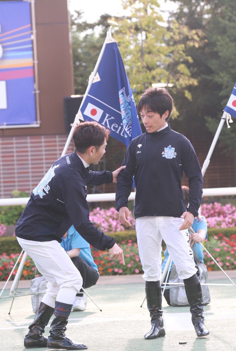 danon_premium15's tweet image. 第一位の発表で出ていこうとする
川田さん🤣
戸崎さんにとめられる
(昨年は戸崎さんがやってた)

#WASJ
#WASJ2024
#札幌競馬場