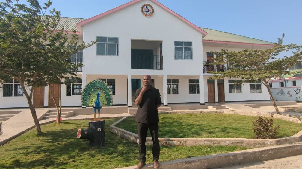 UmojaTVonline's tweet photo. #UMOJATVtz: Kheri ya Siku ya Jumapili Njema ya Leo, Tarehe 25.08.2024 Kwenu nyote Wanafunzi, Walimu, wazazi na walezi wa watoto wetu wa Shule ya Paradise Missions Pre &amp; primary school Kutoka Kwa Mkurugenzi wa Shule yetu, (MNEC) Ndugu @NdeleMwaselela. https://t.co/UQ3R12jMay