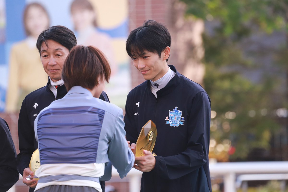 danon_premium15's tweet image. ノリさんが掲げてみんなでやってた

#WASJ
#WASJ2024
#札幌競馬場