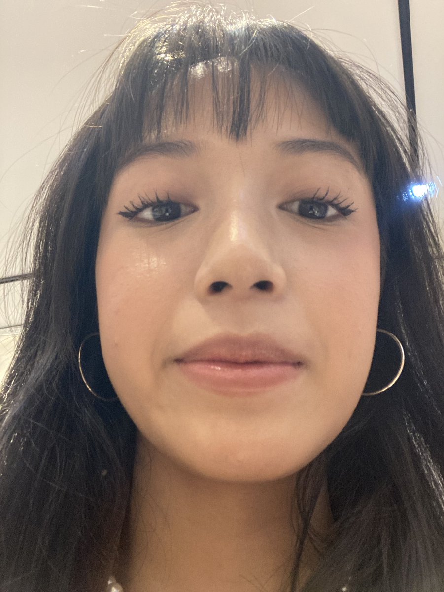 logged off tweet media