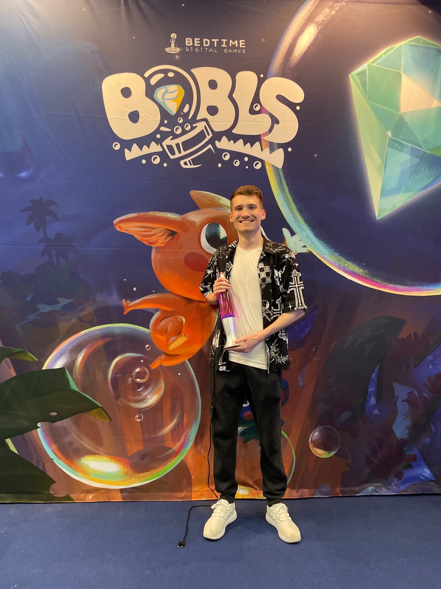 Congratulations to all of yesterday’s prize winners who found the 4 flasks hidden in the game! Today there are 4 new flasks waiting to be discovered, so hurry on over to our Gamescom booth in hall 10.1 and be the first to find them! 🫧🍾