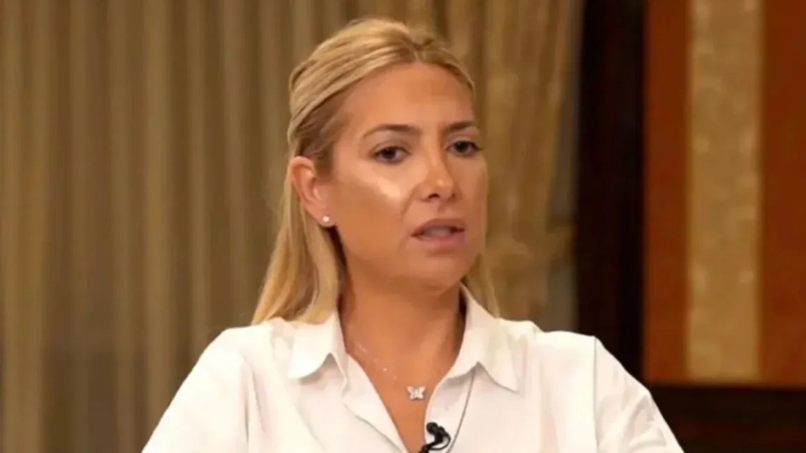 eltribuno's tweet photo. #POLITIA VIOLENCIA DE GÉNERO - CAUSA CONTRA ALBERTO FERNÁNDEZ Fabiola Yañez mostró nuevas imágenes en la causa por violencia de género
https://t.co/LQl3C3J3VU https://t.co/sc7aRghzzz