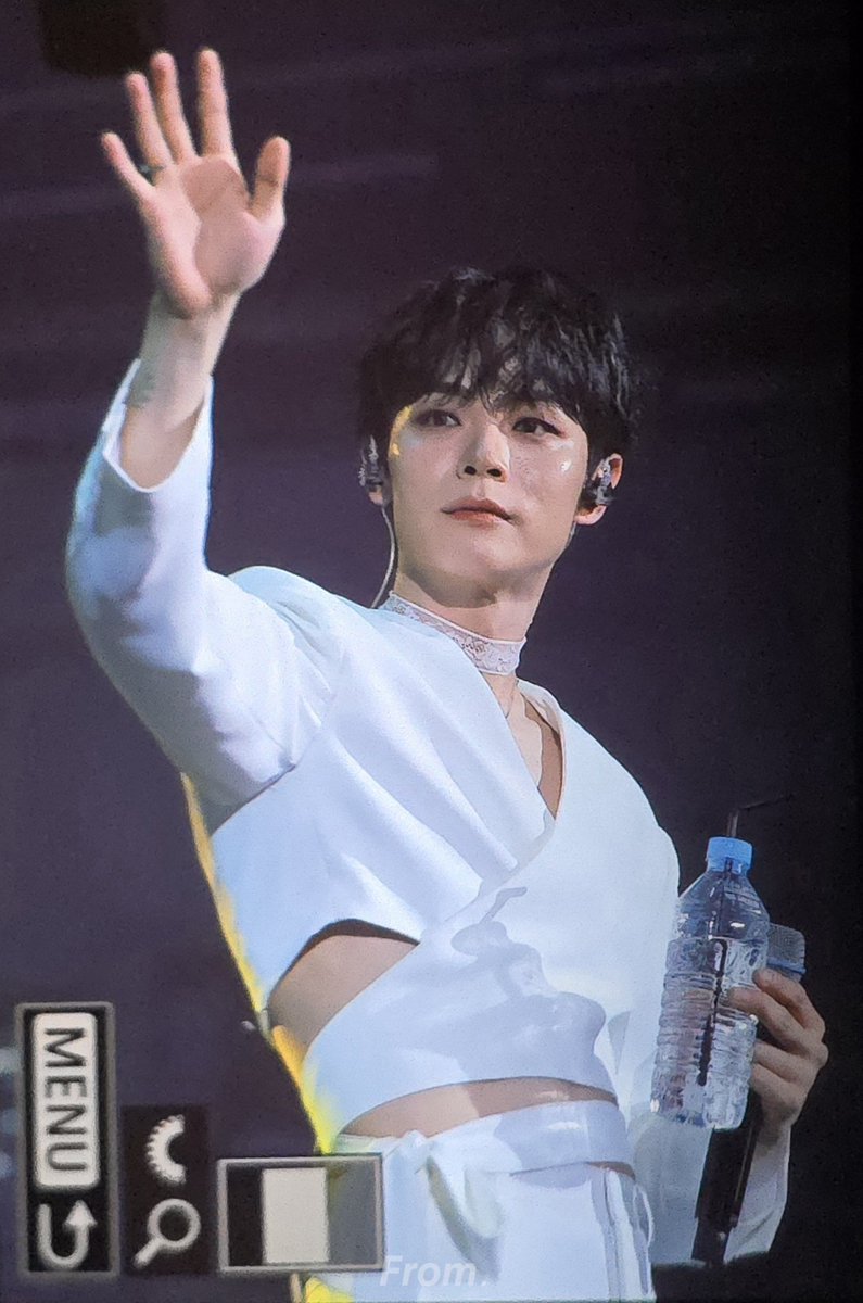 240825 <written by FLOWER ENCORE> in SEOUL pre
#루시 #LUCY #예찬 #YECHAN