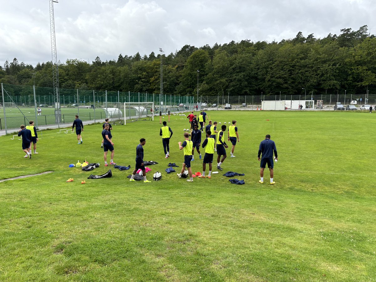 Philip Trollér tweet media