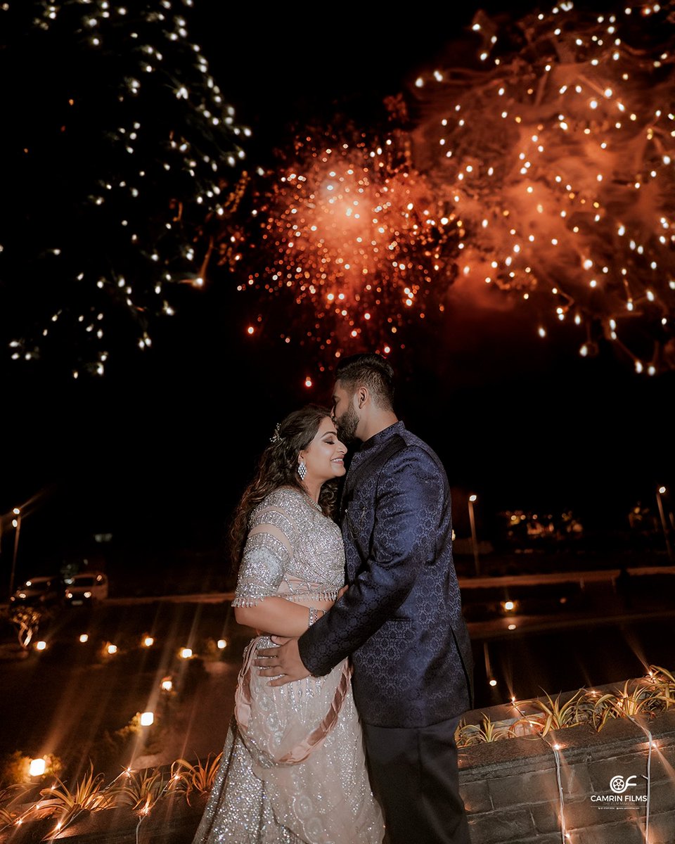 camrin_films's tweet photo. Forever begins with a single moment. Capturing the love and joy of Aju &amp; Sherry’s engagement through the lens of CAMRIN FILMS. 💍✨ #Engaged #CapturedByCamrinFilms #camrin #camrinfilms #keralaweddingphotography #indianwedding https://t.co/lXIgl9VGlu