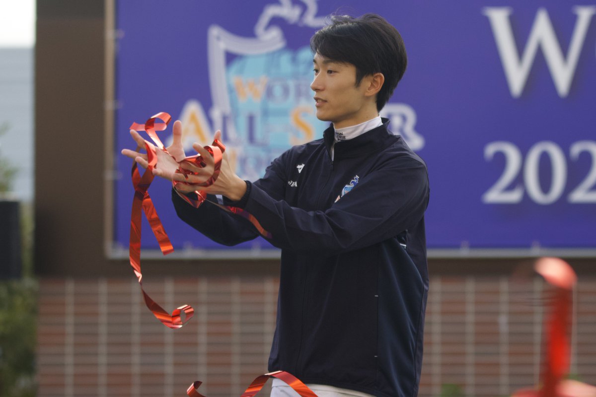 _hina_photo's tweet image. 銀テープ掴んで遊ぶ瑠星くん

#坂井瑠星
#WASJ
#WASJ2024
#札幌競馬場